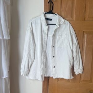 🤍Zara🤍 jeans jacket, size M